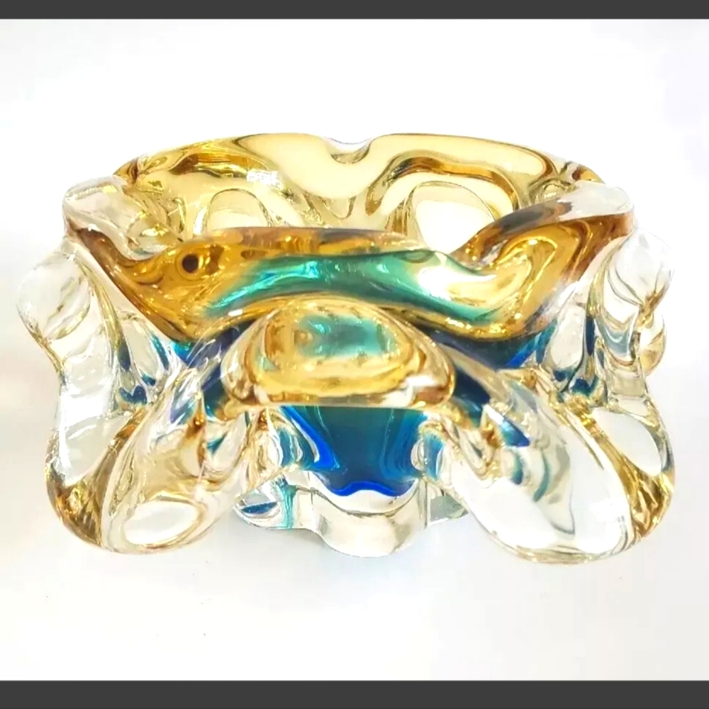 Vintage Murano glass bowl ashtray dish Vibrant Aqua blue center unique d…